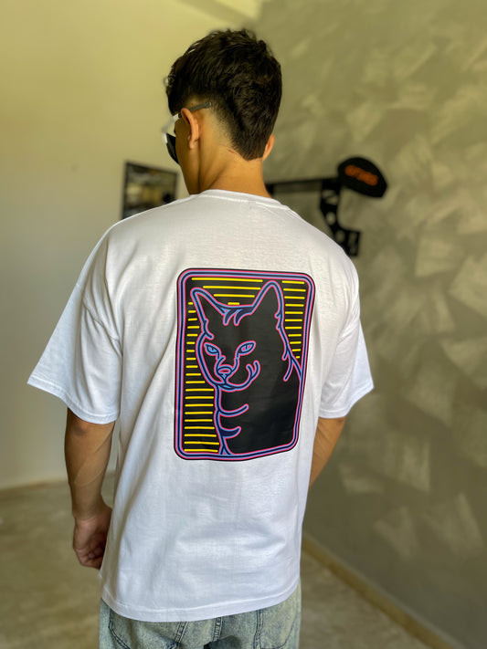 NEON HUNTER Oversized Tee – Retro Cat Energy